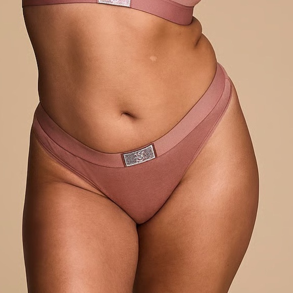Victoria's Secret Logo Cotton Shine Patch Thong Panty Pretty Vintage Rose XS NEW - Picture 5 of 7